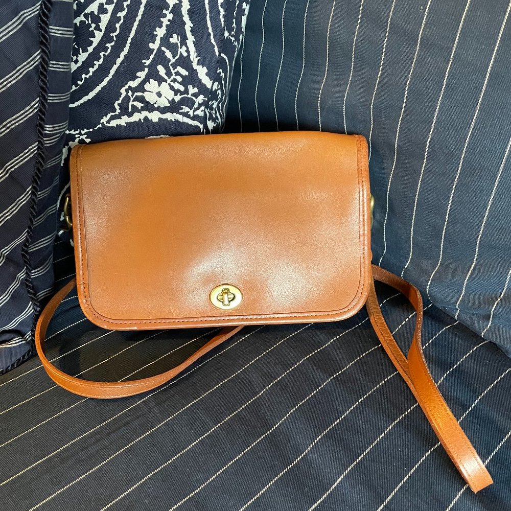 Coach  - Tan Leather Legacy Pocket Purse